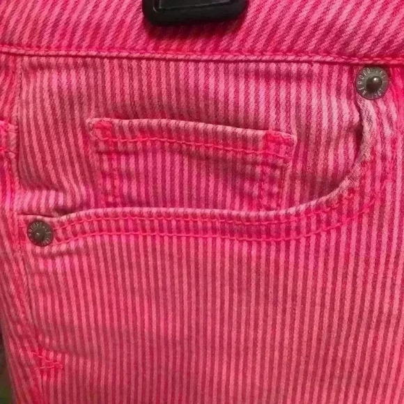 AEROPOSTALE Y2K PINK DENIM RAW HEM MICRO SHORTS/ HOT PANTS CASUAL SUMMER SZ 5/6 - Picture 5 of 9